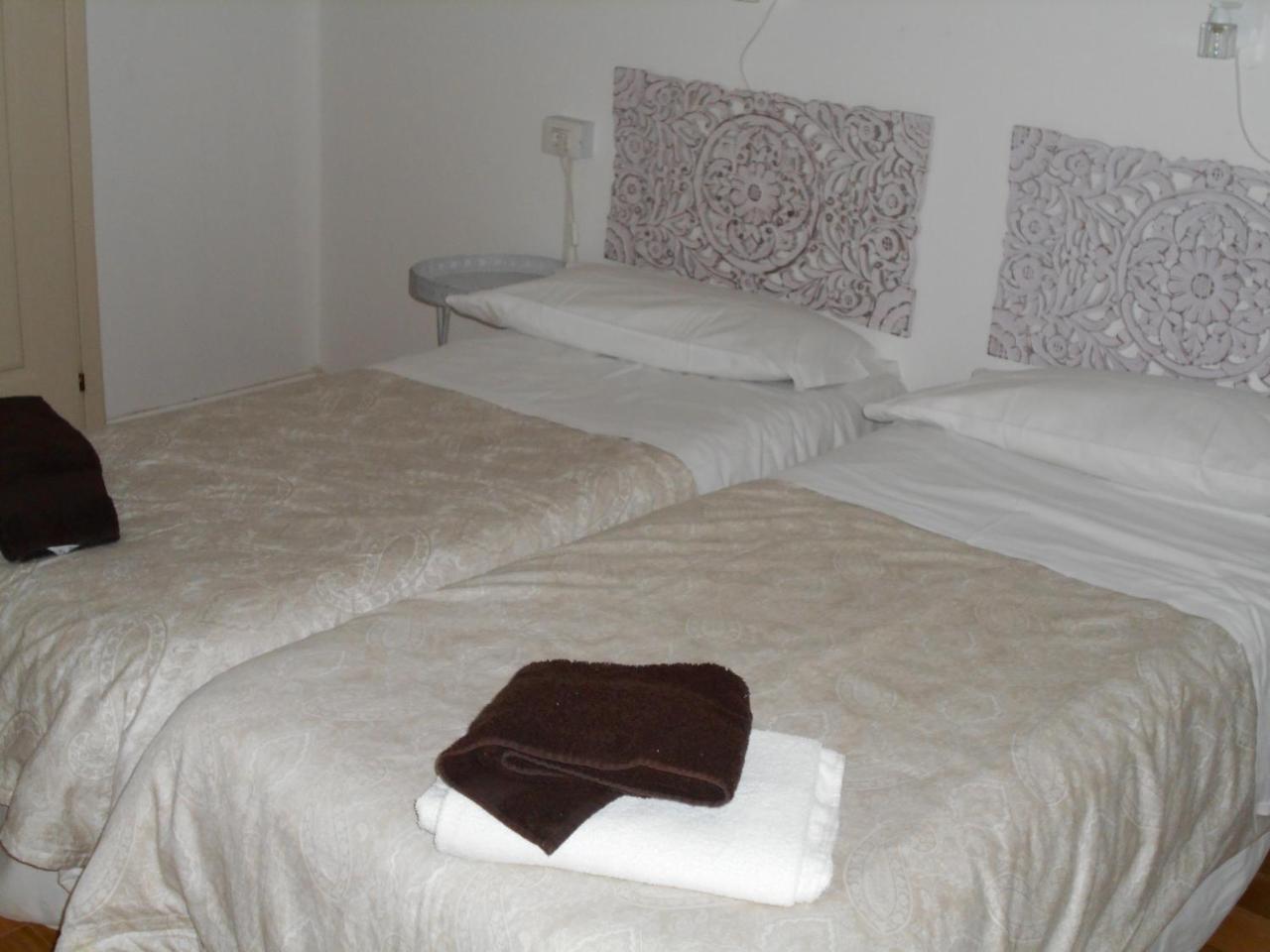 Guesthouse Viale Bergamo Esterno foto